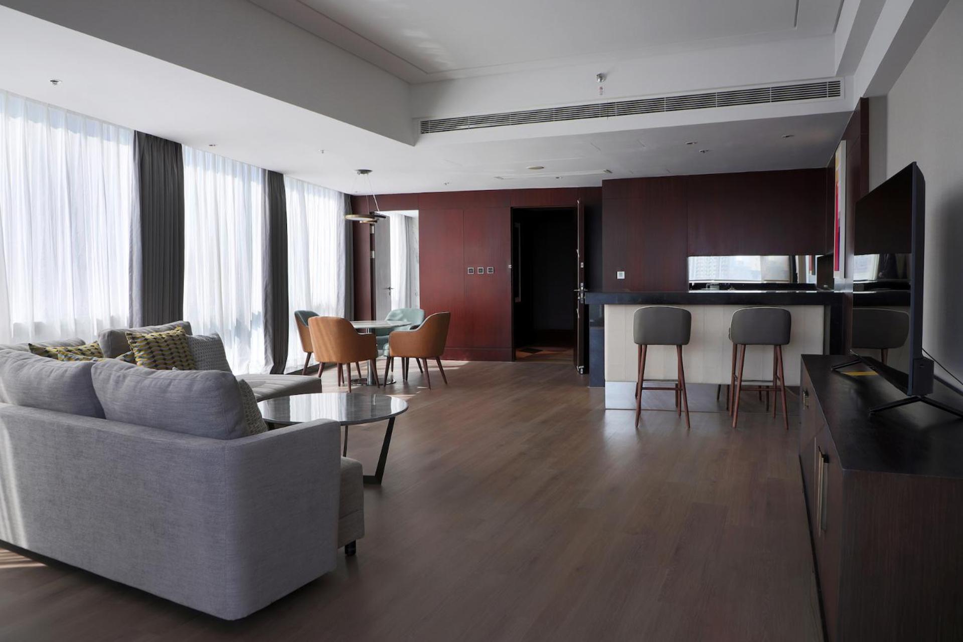 Renaissance Beijing Capital Hotel Екстериор снимка