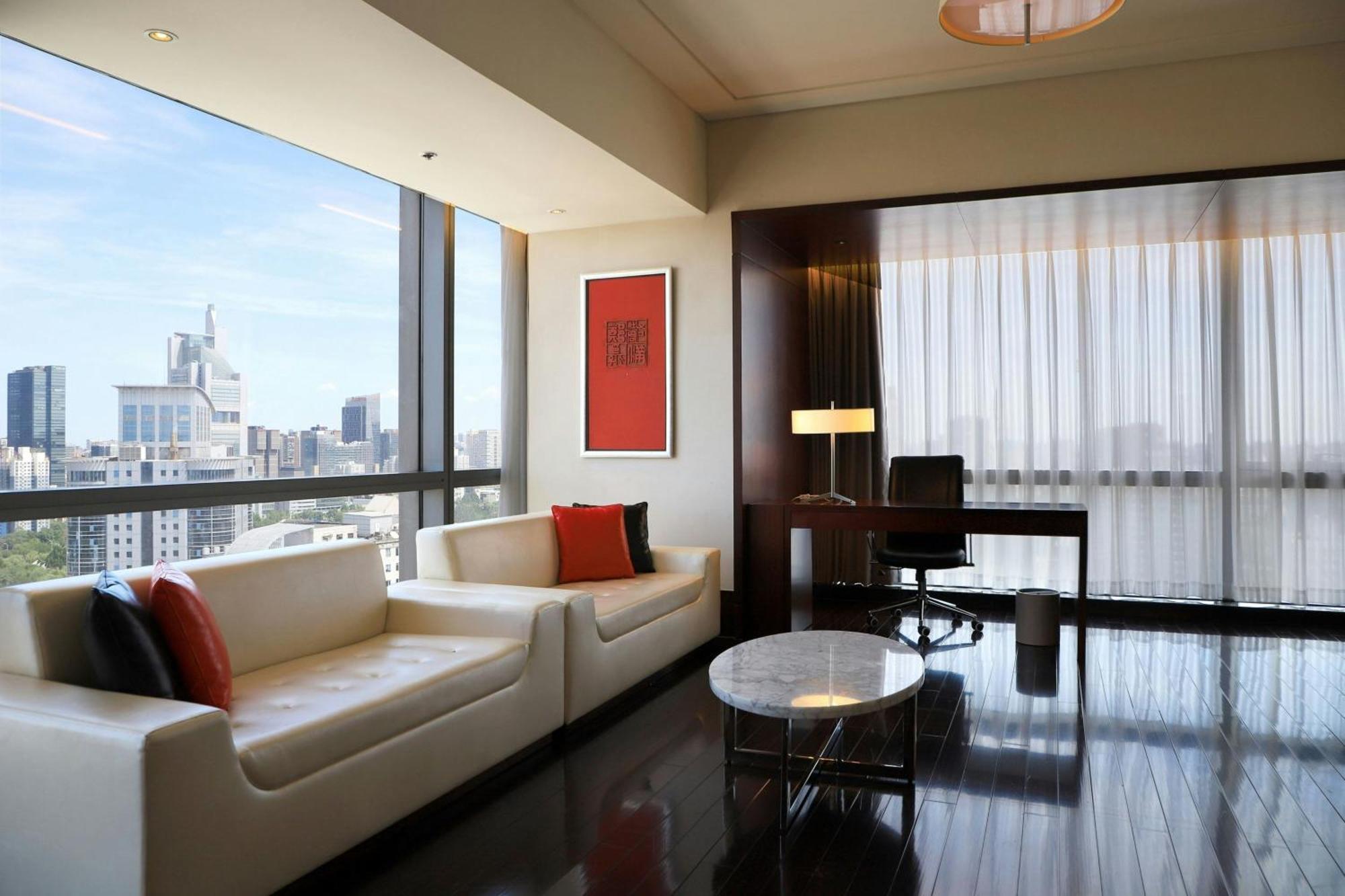 Renaissance Beijing Capital Hotel Екстериор снимка