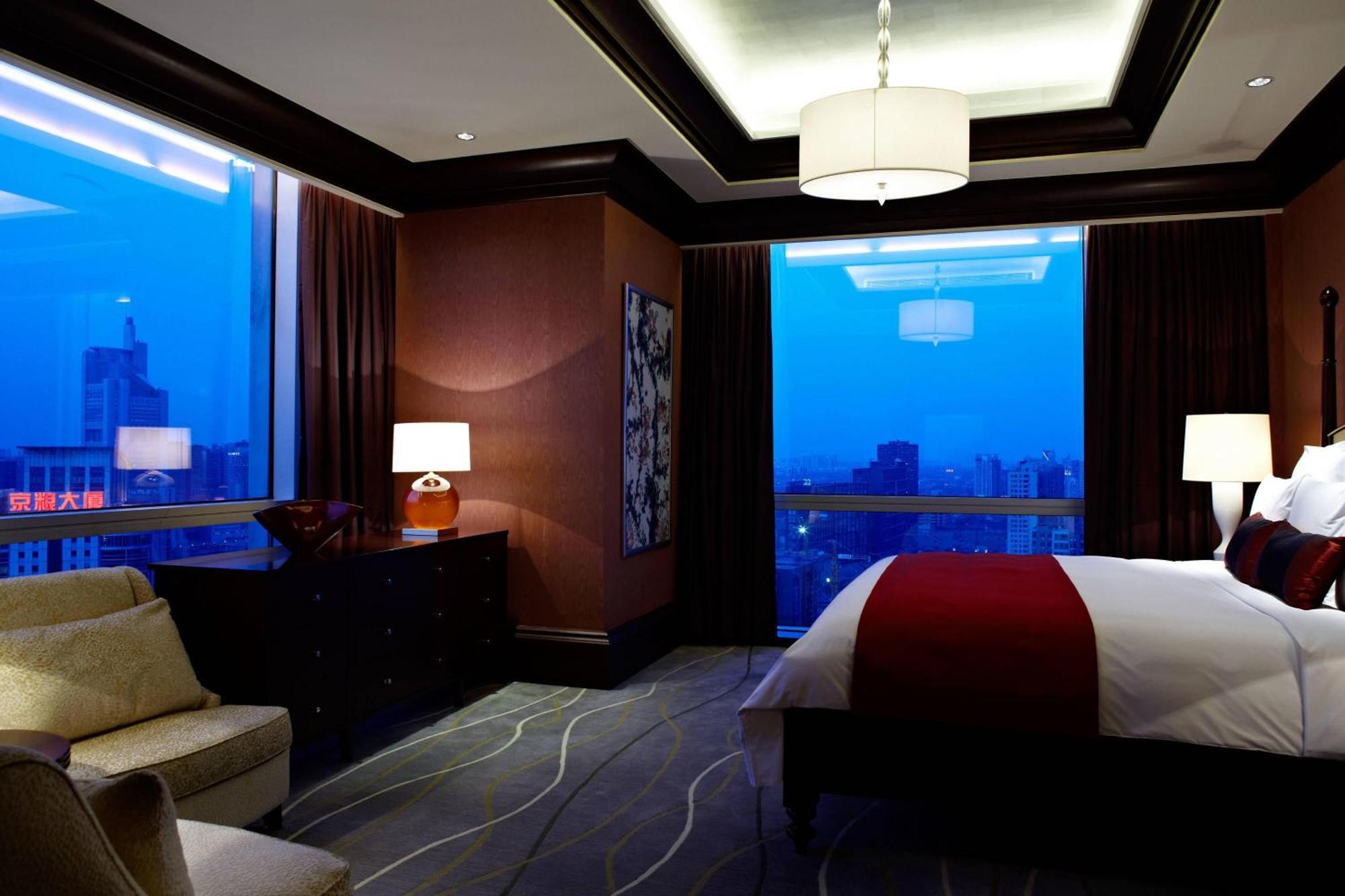 Renaissance Beijing Capital Hotel Екстериор снимка
